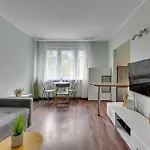Lejlighed Rentplanet - Piastowska *