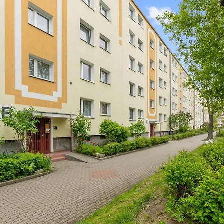 Apartman Rentplanet - Piastowska *